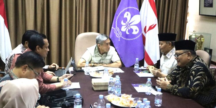 Kwarnas Menerima Audiensi Badan Wakaf Pondok Modern Darussalam Gontor, Jawa Timur