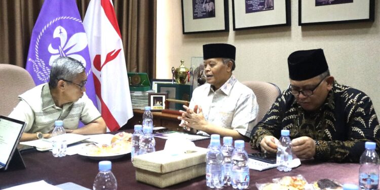 Kwarnas Menerima Audiensi Badan Wakaf Pondok Modern Darussalam Gontor, Jawa Timur