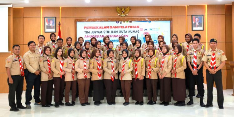 Pembekalan dan Pelatihan Tim Jurnalistik Duta Humas Anugerah Kehumasan Kwartir Cabang Sukoharjo