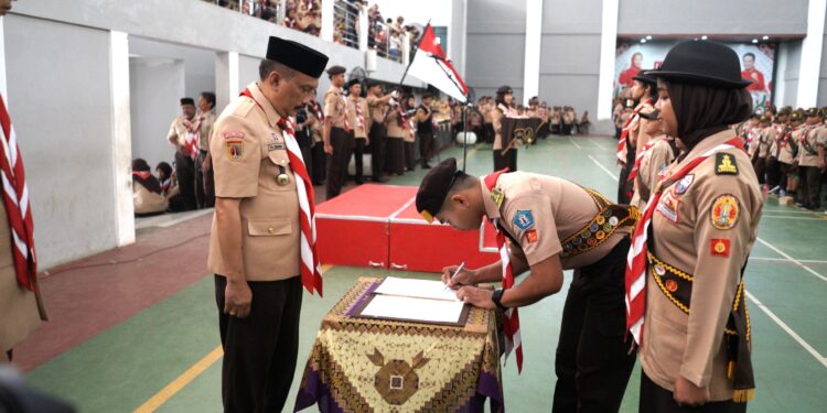 Ketua Kwarcab Purbalingga Lantik 3404 Pramuka Garuda Golongan Siaga, Penggalang, Penegak