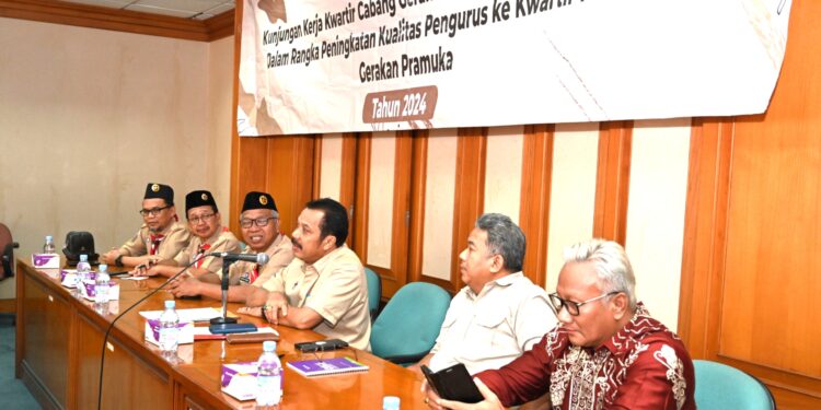 Kwarnas Terima Kunjungan Kerja Kwarcab Tabalong Kwarda Kalsel