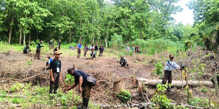 Saka Wanabakti Peringati Ulang Tahun Dengan Jaga Kelestarian Mata Air