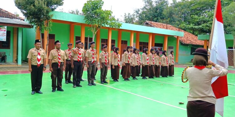 22 Orang Anggota Ambalan Mahesa Jenar Dan Dewi Sartika Naik Tingkat