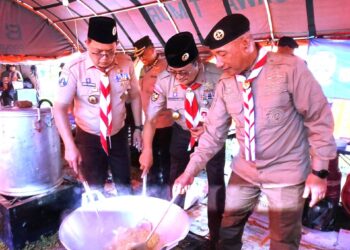 Kwarda Pramuka Jatim Bersama Lintas Sektor, Gelar Pameran Pramuka Produktif: Edukasi Makan Bergizi Gratis dan Pendistribusian 12.600 Makanan Untuk Semua