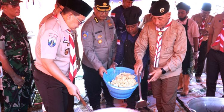 Kwarda Pramuka Jatim Bersama Lintas Sektor, Gelar Pameran Pramuka Produktif: Edukasi Makan Bergizi Gratis dan Pendistribusian 12.600 Makanan Untuk Semua