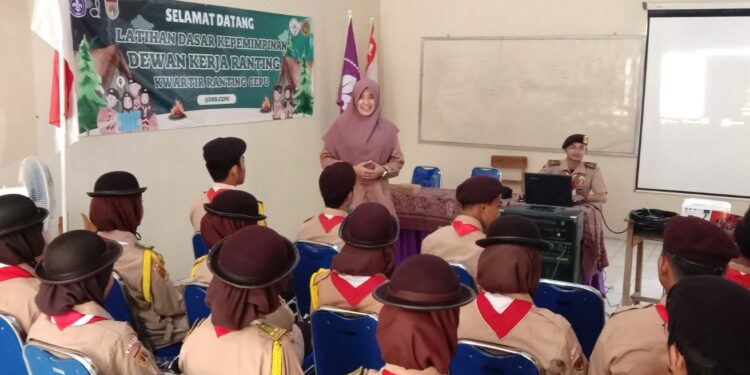 Kwartir Ranting Cepu Gelar Latihan Dasar Kepemimpinan (LDK) Untuk Calon Anggota Dewan Kerja Ranting Cepu