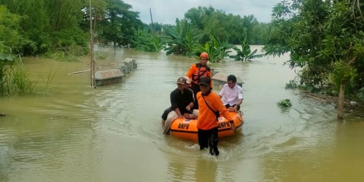 Bantu Korban Banjir, Pramuka Kerahkan Personil