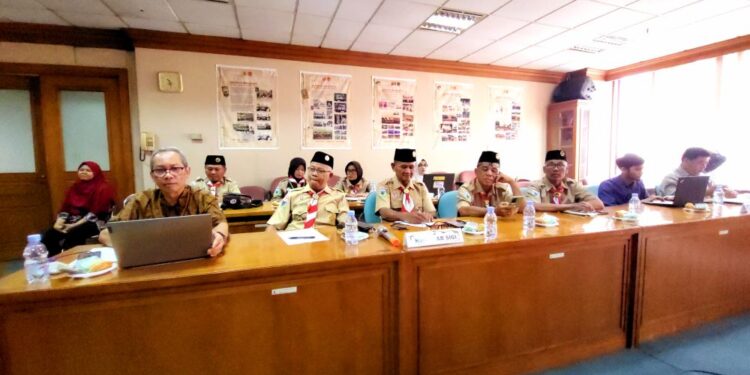 Pusdiklatcab Ngawi Lakukan Kunjungan Kerja ke Kwartir Nasional Pramuka