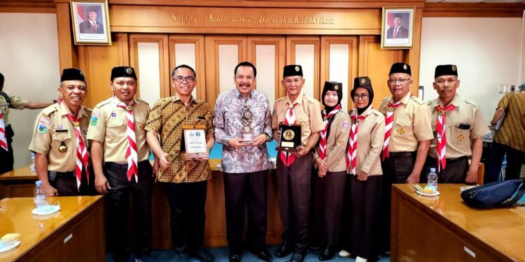 Pusdiklatcab Ngawi Lakukan Kunjungan Kerja ke Kwartir Nasional Pramuka