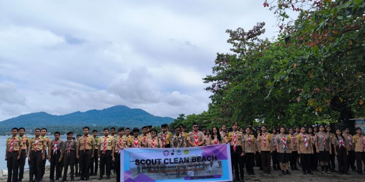 Kwarcab Manado Gelar Aksi Lingkungan di Pantai Karangria Peringati Hari Baden-Powell