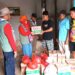 Koordinator Messengers Of Peace Kalbar Salurkan Bantuan Kepada Warga Terdampak Banjir Sambas