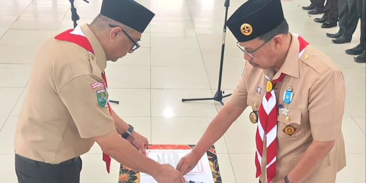 Kwarda Kalbar Kukuhkan Dan Lantik Jajaran Kwartir Cabang Mempawah