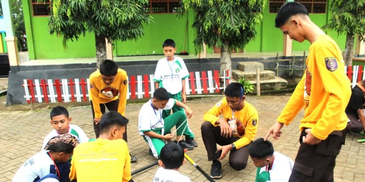 Tali Temali dan Pionering: Kunci Sukses Dalam Kepramukaan dan Kehidupan