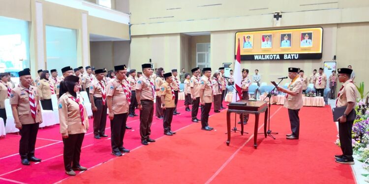 Ketua Kwarda Jatim Lantik Penjabat Wali Kota Batu Sebagai Ketua Mabicab Gerakan Pramuka
