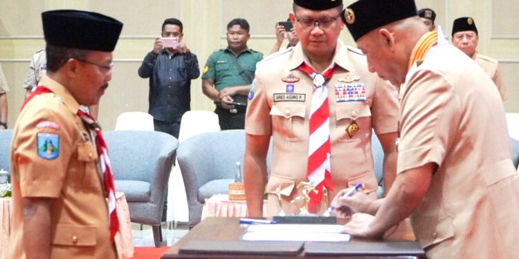 Ketua Kwarda Jatim Lantik Penjabat Wali Kota Batu Sebagai Ketua Mabicab Gerakan Pramuka