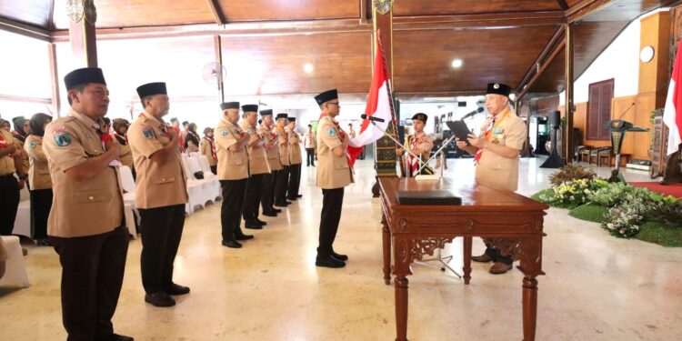 Ketua Kwarda Jatim Lantik Penjabat Bupati Tulungagung Sebagai Ketua Mabicab Gerakan Pramuka