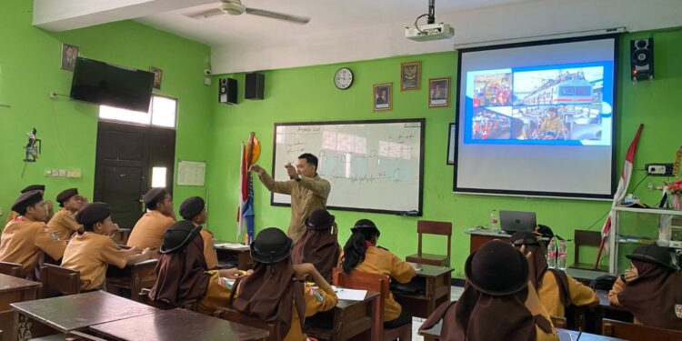 Geladian Pimpinan Satuan Penegak (Dianpinsa) Pramuka SMA Antartika Sidoarjo: Melangkah Maju, Menginspirasi Perubahan