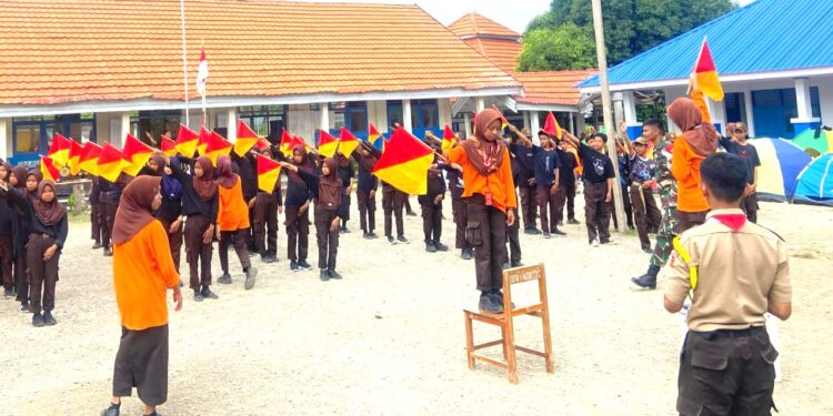 Komunikasi Taktis dan Efektif, Tingkatkan Ketrampilan dan Kerjasama Pramuka Penggalang “Nawasena Scout” Melalui Semaphore
