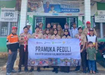 Pramuka Peduli Kalimantan Barat Salurkan Bantuan ke Desa Terdampak Banjir di Kabupaten Mempawah