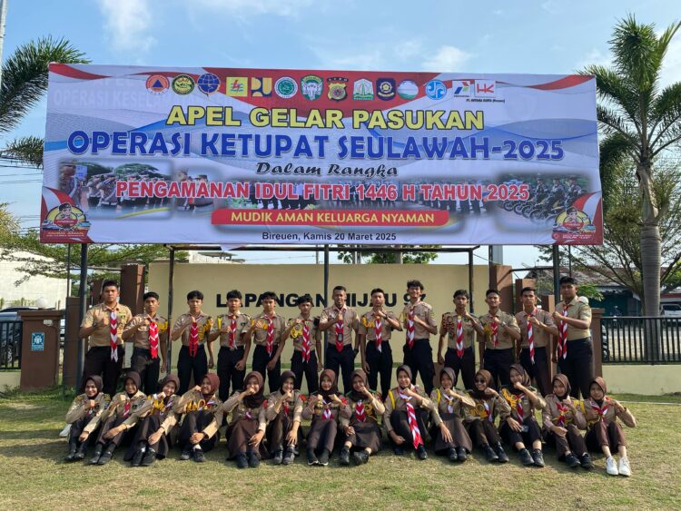 Gerakan Pramuka Bireuen Turun Tangan Bantu Pemudik Lebaran