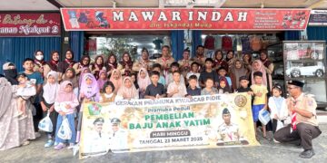 Kwarcab Pidie Belanja Baju Lebaran Anak Yatim-Piatu/Miskin