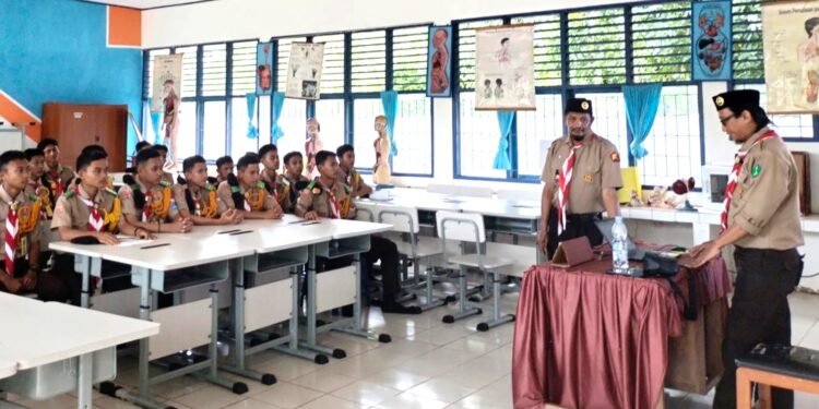 Pramuka Penegak Gudep 17.041 Kwarran Patimpeng: Bangun Kemampuan dan Kompetensi untuk Gapai Kesuksesan