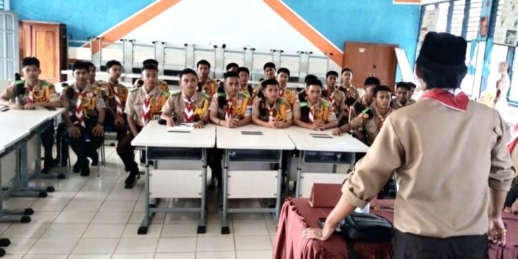 Pramuka Penegak Gudep 17.041 Kwarran Patimpeng: Bangun Kemampuan dan Kompetensi untuk Gapai Kesuksesan