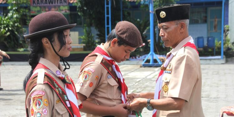 Kwarran Karanganyar Adakan Baden Powell Day