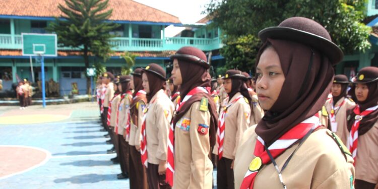 Kwarran Karanganyar Adakan Baden Powell Day