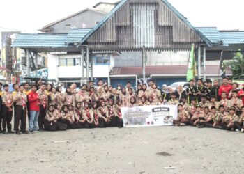 Kolaborasi Gudep Se-Kwartir Ranting Sungai Pinyuh Dengan Berbagi Ribuan Takjil di Bulan Ramadhan