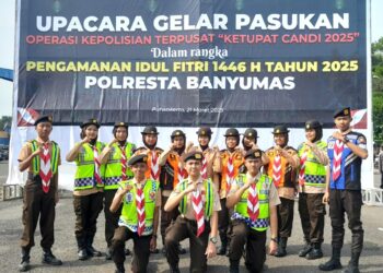 Saka Bhayangkara Ikuti Upacara Gelar Pasukan Ketupat Candi 2025