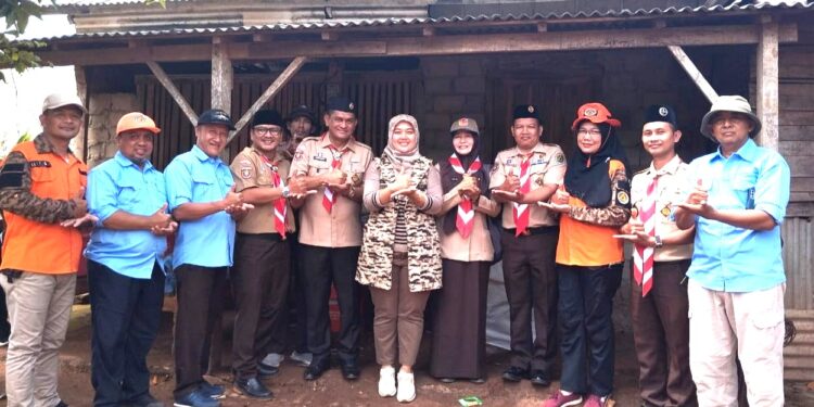 Ketua Kwarda Lampung Berikan Bantuan Untuk Korban Kebakaran Di Way Jepara Lampung Timur