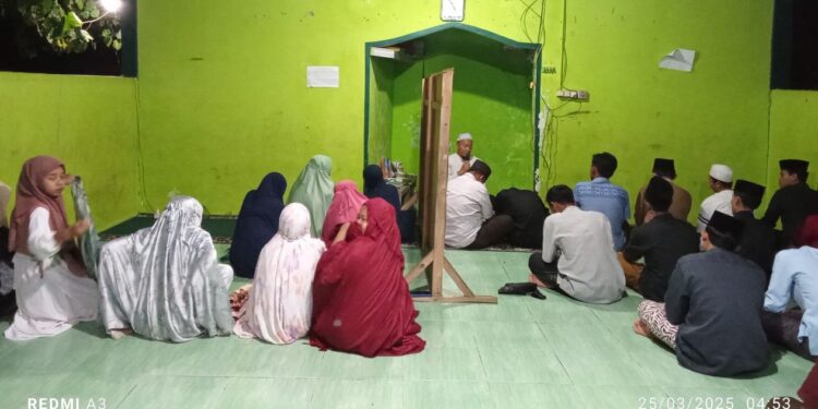 Penghujung Ramadhan, Saka Wanabakti Ngaji Bareng di Ponpes Izzatul Ummah