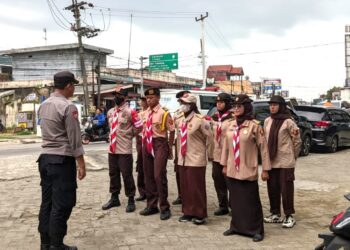 Gerakan Pramuka Kwartir Ranting Caringin turut serta dalam kegiatan Pengamanan Lalu Lintas menjelang Hari Raya Idul Fitri 1446 H pada hari Kamis