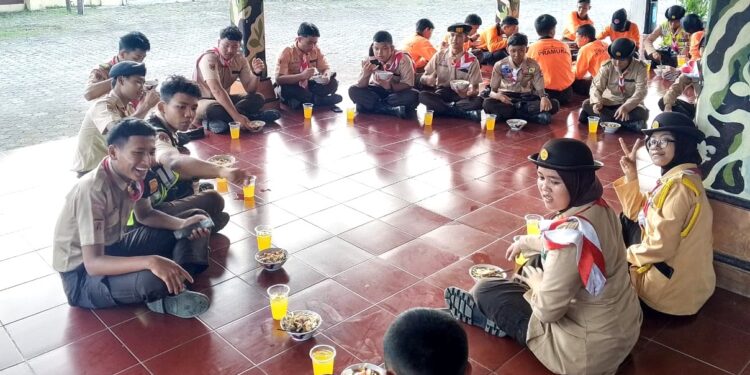 Saka Bhayangkara Polresta Banyumas Ikuti Penutupan Karya Bakti Lebaran Tahun 2025