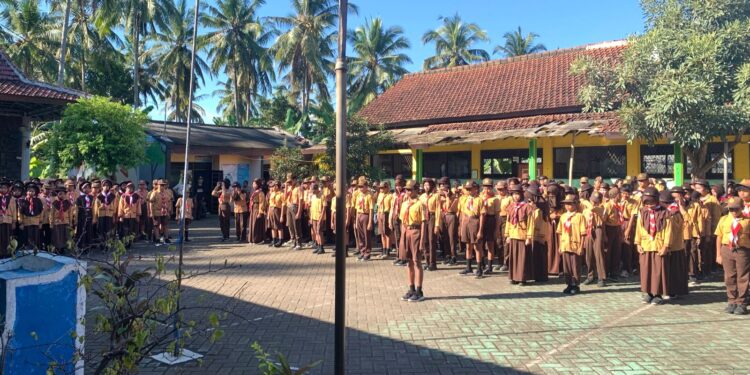 Pramuka Gugusdepan Wonosobo Pakupawe Berlatih Tanggap Kebakaran Melalui Jelajah Siaga Bencana