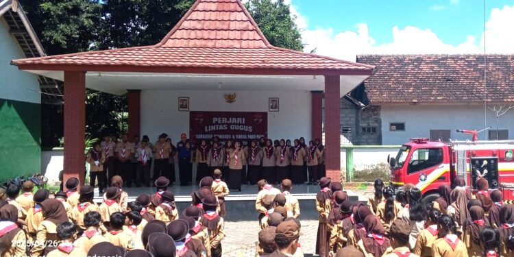 Pramuka Gugusdepan Wonosobo Pakupawe Berlatih Tanggap Kebakaran Melalui Jelajah Siaga Bencana