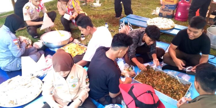 Saka Bhayangkara Polresta Banyumas Ikut Simulasi Evakuasi Bencana Gunung Slamet Tahun 2025