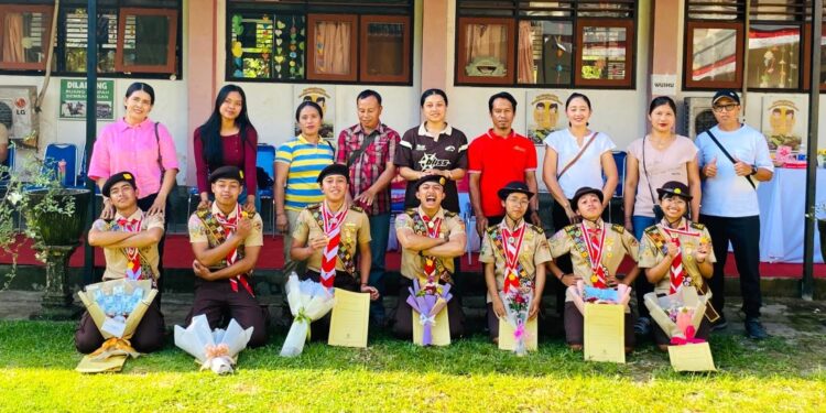 Dikukuhkan Ketua Kwarcab Gianyar, Ambalan Sahadewa – Goridewi SMAN 1 Payangan Lahirkan Tujuh Orang Pramuka Garuda