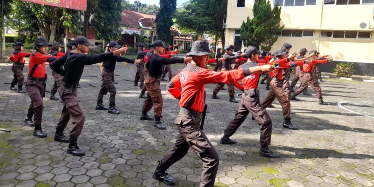 Saka Bhayangkara Polresta Banyumas Gelar Diklat TKK Krida Tibmas