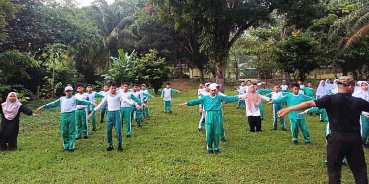 Perkemahan Perdana Pramuka MIS Khairin Islamic School