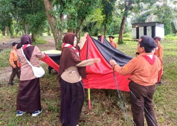 Perkemahan Perdana Pramuka MIS Khairin Islamic School