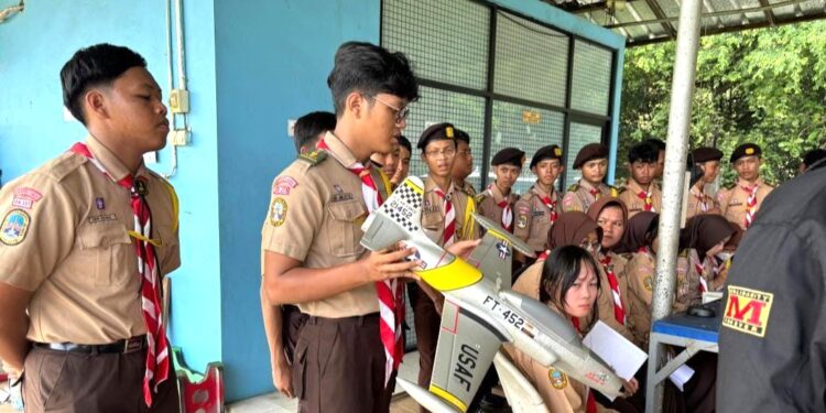 Saka Dirgantara Halim Perdanakusuma Kenalkan Aeromodelling ke Anggota Muda
