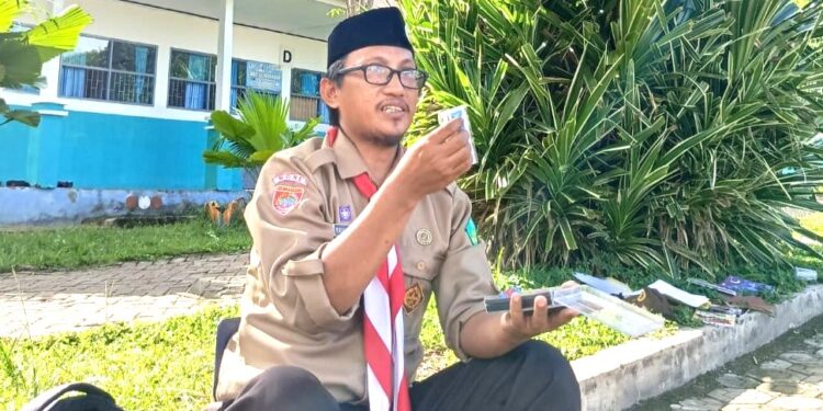 Pembina Ambalan Tomau, Berikan Motivasi Tinggi untuk Anggota Ambalan Raih Tanda Kecakapan Khusus dan Tanda Penghargaan Gerakan Pramuka