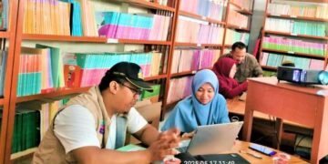 Ketua Kwarran Siantar Sitalasari Dampingi Bimtek Aplikasi AyoPramuka di SD Taman Cahaya