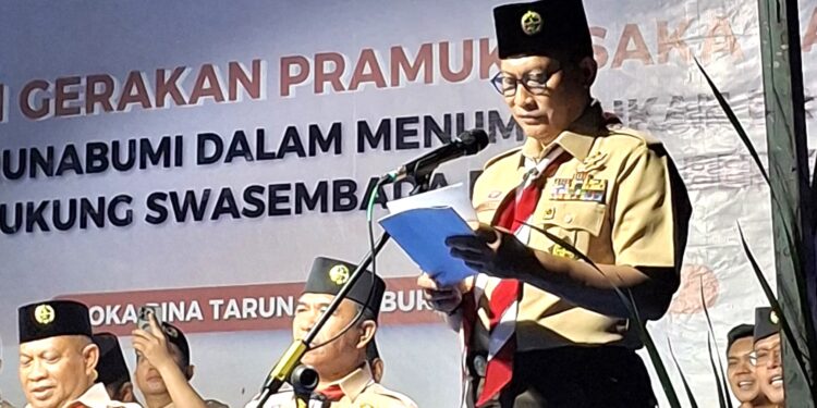 Ketua Kwarnas Gerakan Pramuka Membuka Perkemahan Saka Tarunabumi