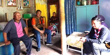 Hidup Sederhana di Magetan, Pak Andi Suwandi Tukang Sol Sepatu Mendapat Bantuan Program RTLH Kwarda Pramuka Jatim