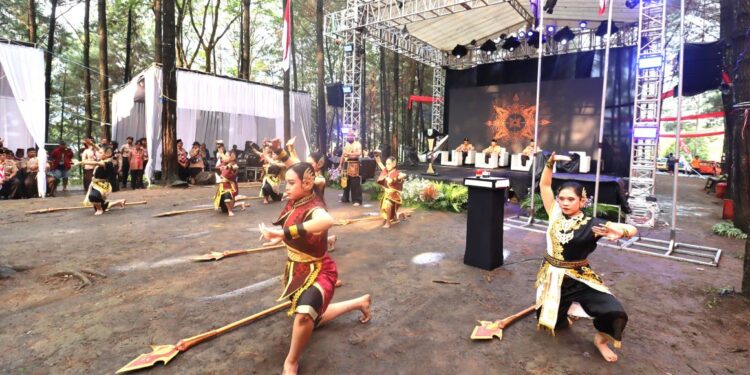 Ketua Kwarda Jatim Buka Pertida SBH VII 2025, Serukan Pramuka Jadi Garda Sehat Indonesia!