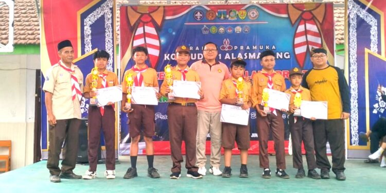 KORGUDEP 1 Alasmalang: Cetak Penggalang Tangguh dan Berprestasi