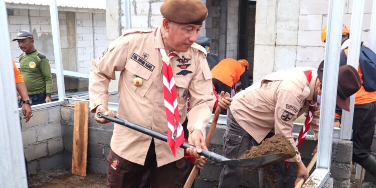 Kwarda Jatim Selenggarakan Perkemahan Wirakarya Jawa Timur Bakti Untuk Negeri Pemugaran 143 Unit Rumah se Jatim